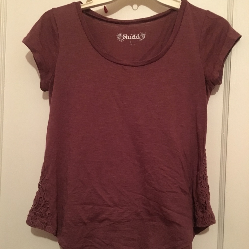 Mudd maroon tee